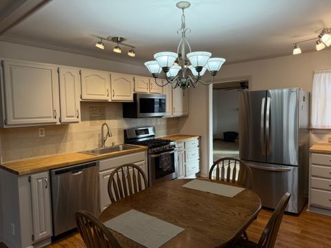 Tiny photo for 533 Glen Avenue, Romeoville, IL 60446 (MLS # 12553048)