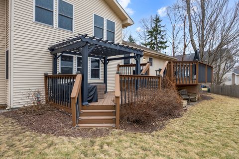 Tiny photo for 45 Brookshire Court, Aurora, IL 60502 (MLS # 12566977)