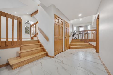 Tiny photo for 45 Brookshire Court, Aurora, IL 60502 (MLS # 12566977)