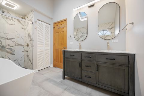 Tiny photo for 45 Brookshire Court, Aurora, IL 60502 (MLS # 12566977)