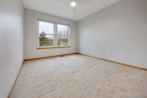 Tiny photo for 45 Brookshire Court, Aurora, IL 60502 (MLS # 12566977)