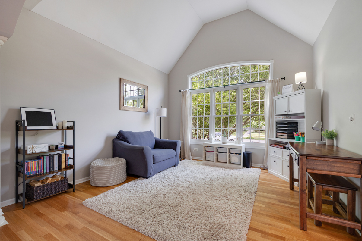 2644 Freeland Circle