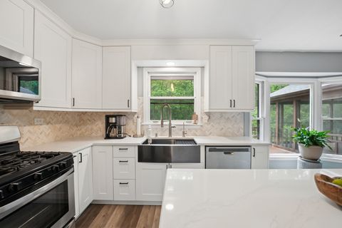 Tiny photo for 3202 Springbrook Road, Crystal Lake, IL 60012 (MLS # 12668527)