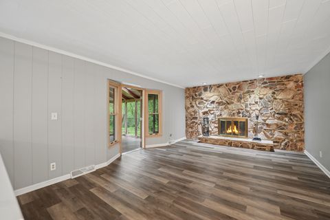 Tiny photo for 3202 Springbrook Road, Crystal Lake, IL 60012 (MLS # 12668527)
