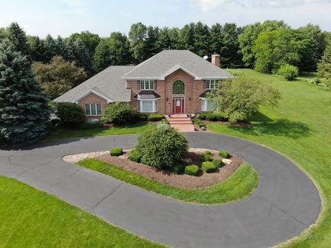 Tiny photo for 520 Schauer Lane, Rockford, IL 61107 (MLS # 12700387)