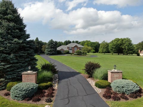 Tiny photo for 520 Schauer Lane, Rockford, IL 61107 (MLS # 12700387)