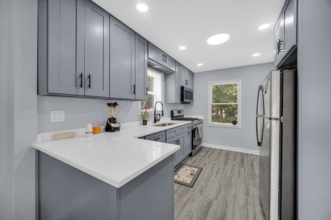 Tiny photo for 702 N Independence Avenue, Rockford, IL 61101 (MLS # 12720425)