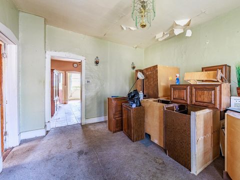 Tiny photo for 5225 S Wood Street, Chicago, IL 60609 (MLS # 12591632)