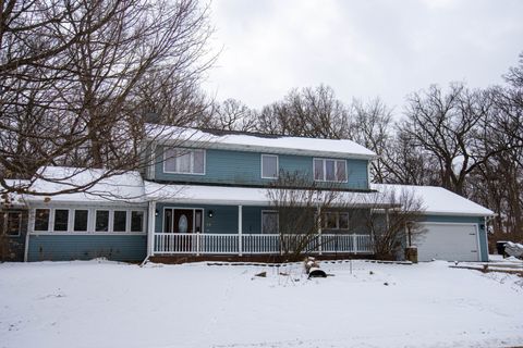 Photo of Poplar Grove, IL 61065 (MLS # 12549595)