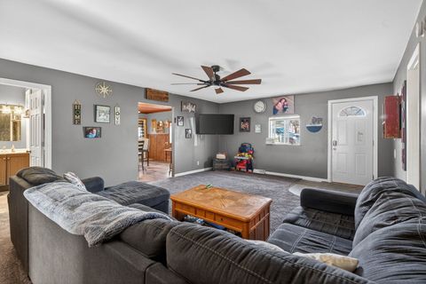 Tiny photo for 911 E Washington Street, Morris, IL 60450 (MLS # 12595056)