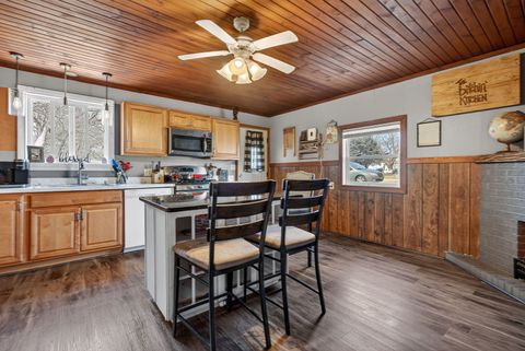 Tiny photo for 911 E Washington Street, Morris, IL 60450 (MLS # 12595056)