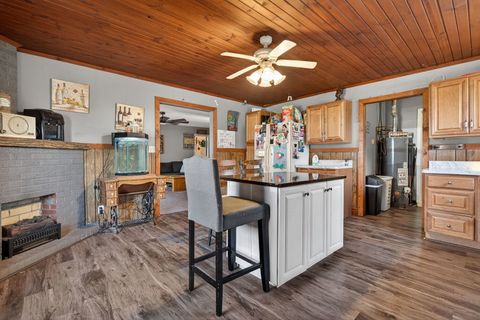 Tiny photo for 911 E Washington Street, Morris, IL 60450 (MLS # 12595056)