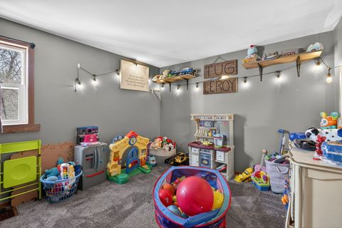 Tiny photo for 911 E Washington Street, Morris, IL 60450 (MLS # 12595056)