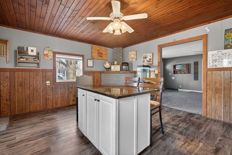 Tiny photo for 911 E Washington Street, Morris, IL 60450 (MLS # 12595056)