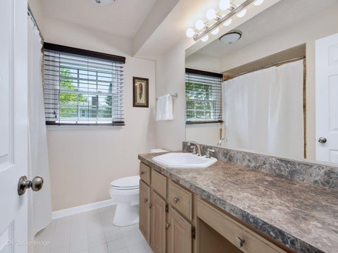 Tiny photo for 1525 Almond Court, Downers Grove, IL 60515 (MLS # 12646231)