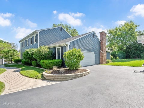 Tiny photo for 1525 Almond Court, Downers Grove, IL 60515 (MLS # 12646231)