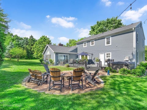 Tiny photo for 1525 Almond Court, Downers Grove, IL 60515 (MLS # 12646231)