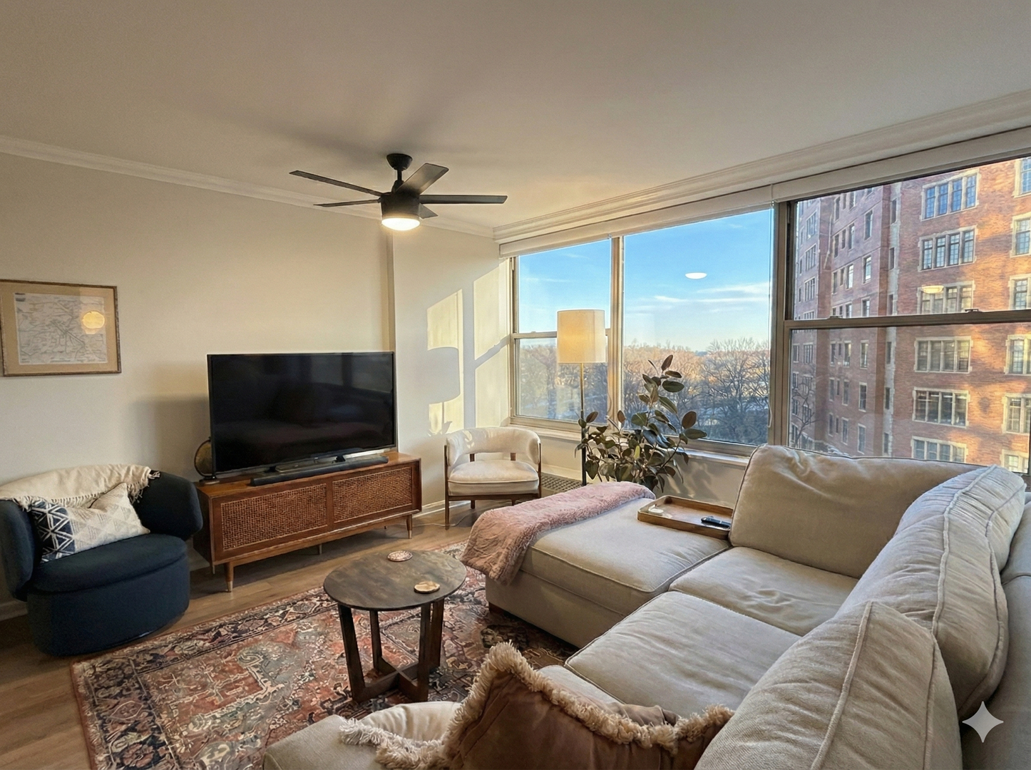 3900 N LAKE SHORE Drive 7D