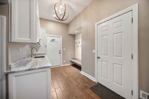 Tiny photo for 23w531 W Walnut Street, Roselle, IL 60172 (MLS # 12750939)