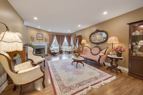 Tiny photo for 23w531 W Walnut Street, Roselle, IL 60172 (MLS # 12750939)