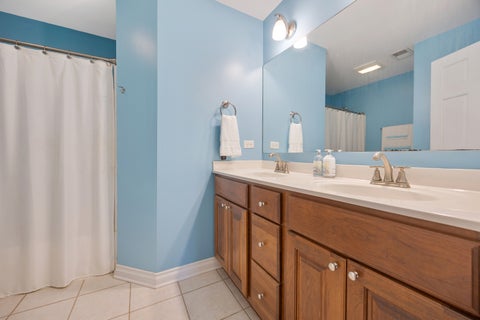 Tiny photo for 23w531 W Walnut Street, Roselle, IL 60172 (MLS # 12750939)
