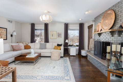 Tiny photo for 3025 FOX Court, Crystal Lake, IL 60012 (MLS # 12555465)