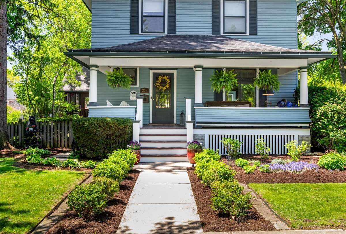 23 N Columbia Street