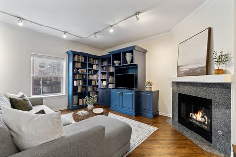Tiny photo for 1043 W SCHOOL Street #207, Chicago, IL 60657 (MLS # 12621162)