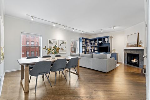 Tiny photo for 1043 W SCHOOL Street #207, Chicago, IL 60657 (MLS # 12621162)