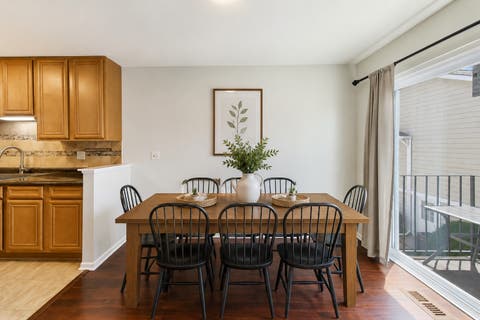 Tiny photo for 447 N Cambridge Drive #447, Palatine, IL 60067 (MLS # 12686953)