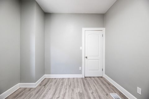 Tiny photo for 8510 S Blackstone Avenue, Chicago, IL 60619 (MLS # 12493248)