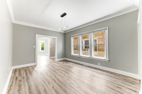 Tiny photo for 8510 S Blackstone Avenue, Chicago, IL 60619 (MLS # 12493248)