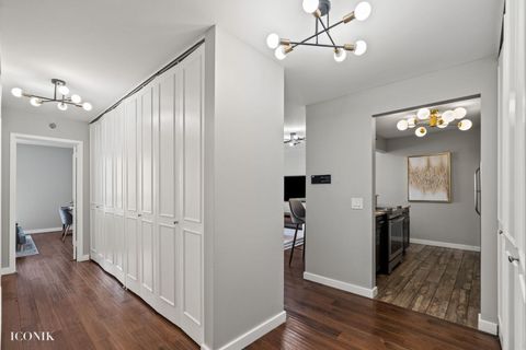 Tiny photo for 200 N Dearborn Street #1007, Chicago, IL 60601 (MLS # 12420978)