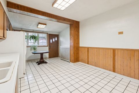 Tiny photo for 1440 Cuyler Avenue, Berwyn, IL 60402 (MLS # 12468057)
