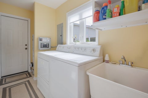 Tiny photo for 230 Yarmouth Road, Elk Grove Village, IL 60007 (MLS # 12662101)