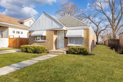 A home in Maywood