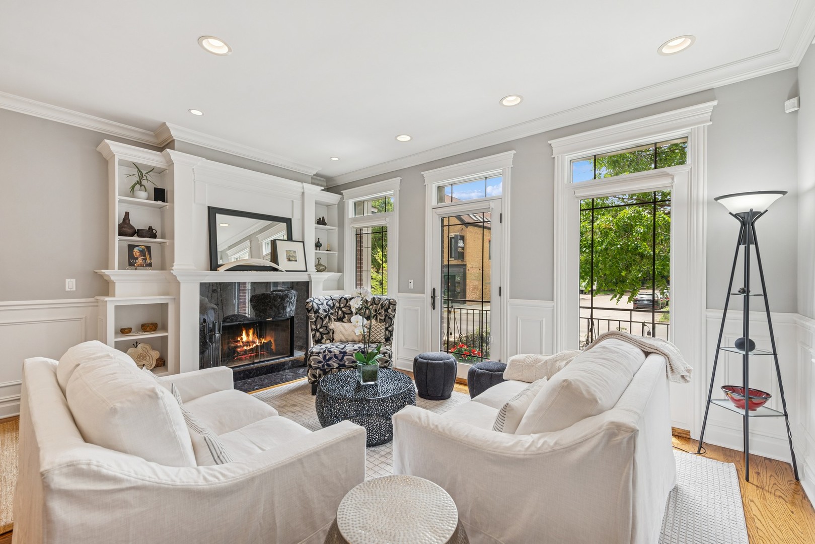 1430 W Diversey Parkway 1