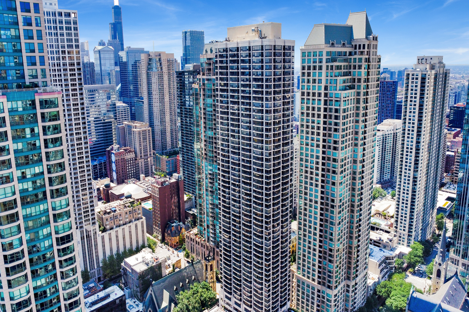 30 E Huron Street 3206