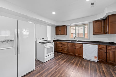 Tiny photo for 7809 Columbia Drive, Bridgeview, IL 60455 (MLS # 12649873)