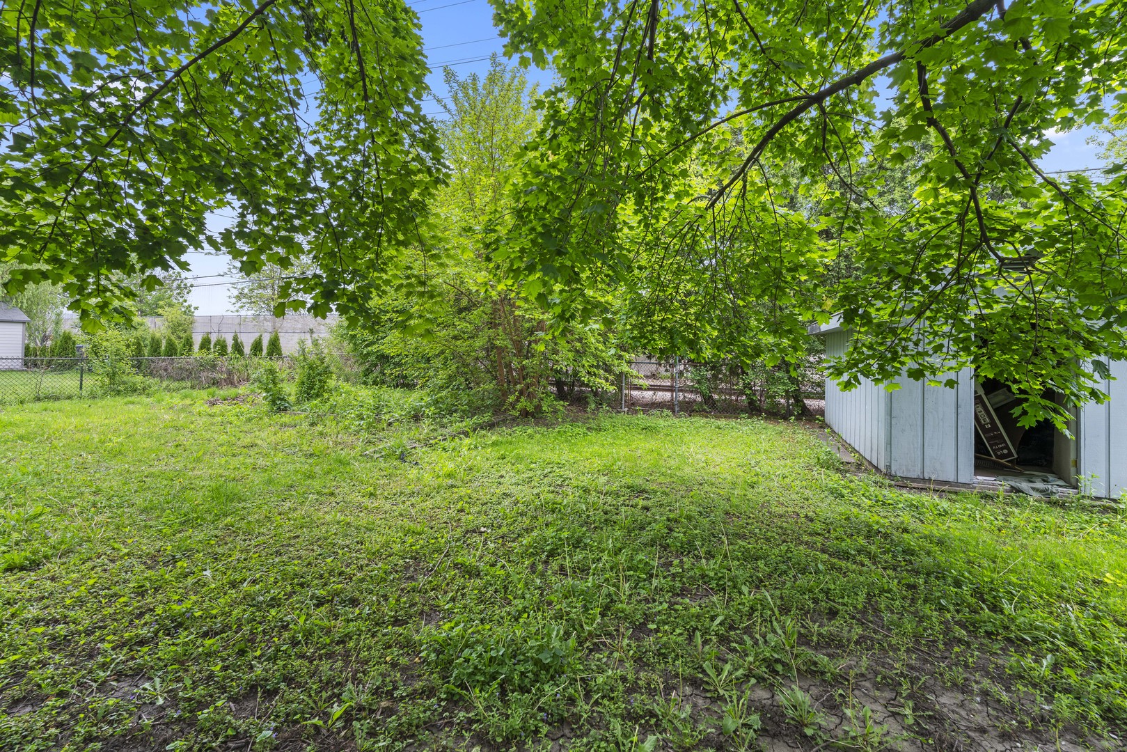 7809 Columbia Drive