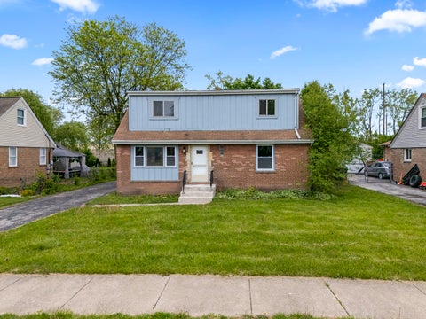 Tiny photo for 7809 Columbia Drive, Bridgeview, IL 60455 (MLS # 12649873)
