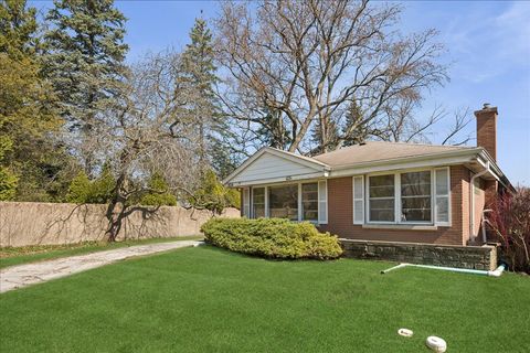 Photo of 934 Yale Street, Wilmette, IL 60091 (MLS # 12568626)