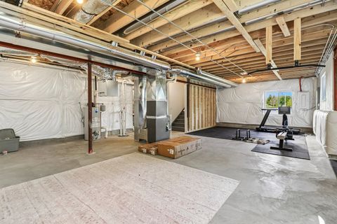 Tiny photo for 8 Liam Court, Algonquin, IL 60102 (MLS # 12635428)