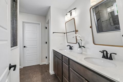 Tiny photo for 8 Liam Court, Algonquin, IL 60102 (MLS # 12635428)