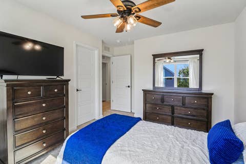 Tiny photo for 8 Liam Court, Algonquin, IL 60102 (MLS # 12635428)
