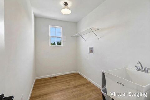 Tiny photo for 8 Liam Court, Algonquin, IL 60102 (MLS # 12635428)