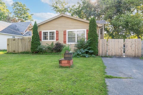 Photo of 35706 N LAUREL Avenue, Ingleside, IL 60041 (MLS # 12737102)