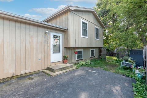 Tiny photo for 35706 N LAUREL Avenue, Ingleside, IL 60041 (MLS # 12737102)