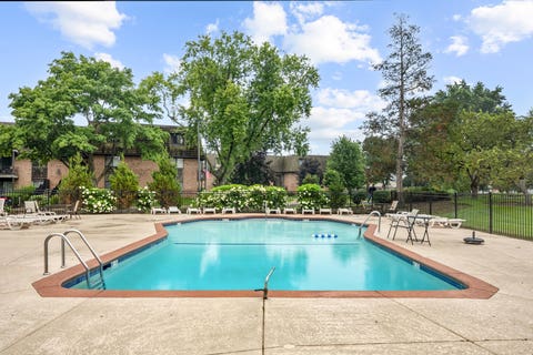 Tiny photo for 1 Oak Creek Drive #2303, Buffalo Grove, IL 60089 (MLS # 12734049)