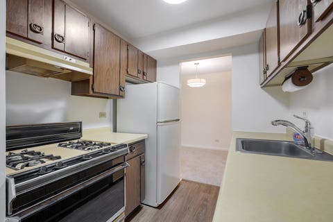 Tiny photo for 1 Oak Creek Drive #2303, Buffalo Grove, IL 60089 (MLS # 12734049)
